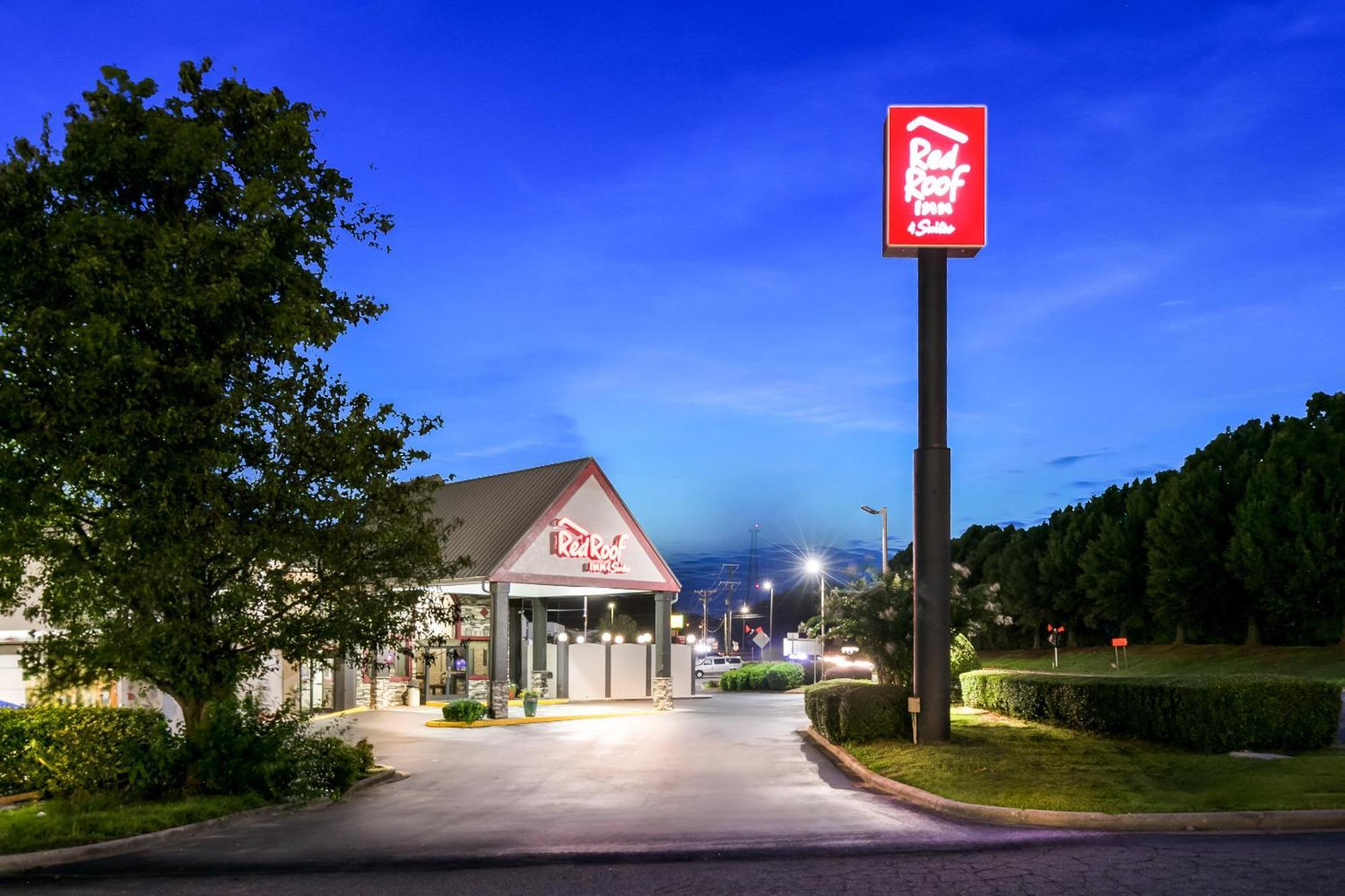 Red Roof Inn & Suites Duncan Esterno foto