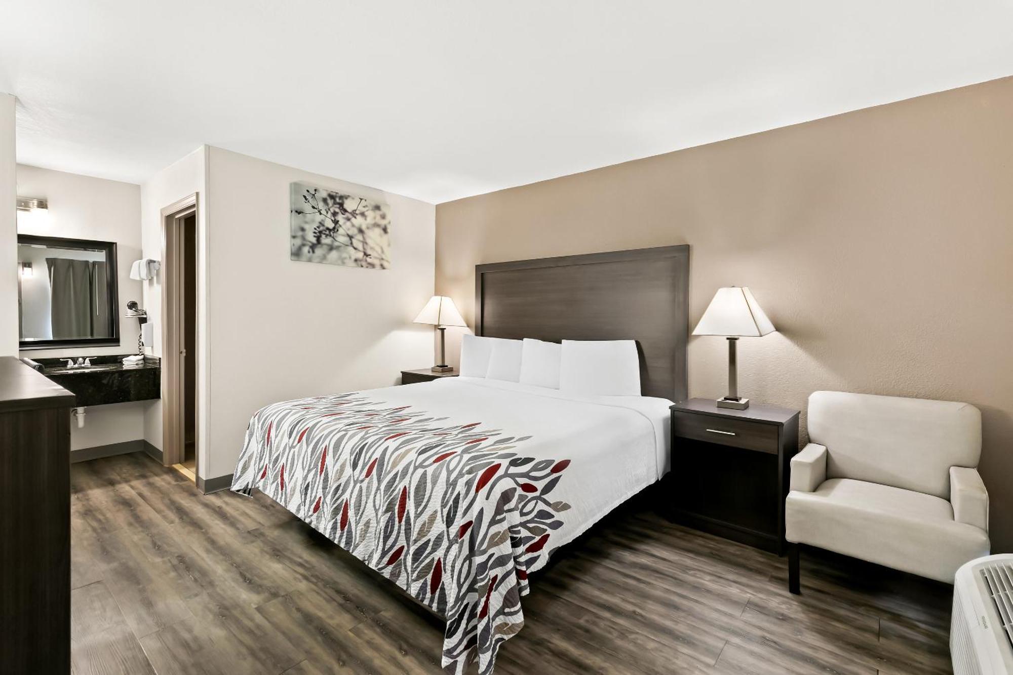 Red Roof Inn & Suites Duncan Esterno foto