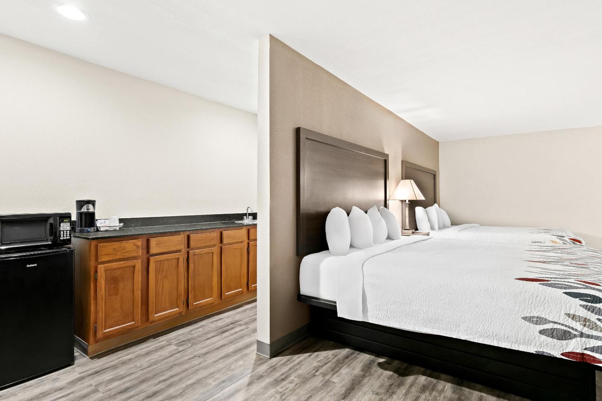 Red Roof Inn & Suites Duncan Esterno foto